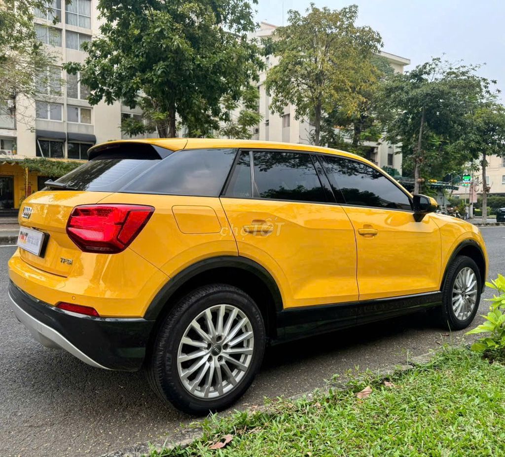 Audi Q2 Màu Vàng 1.4 TFSI model 2018. Mua bán Ô tô tại Quận 1 Tp Hồ Chí Minh được đăng bởi Hoàn Audi hình 9