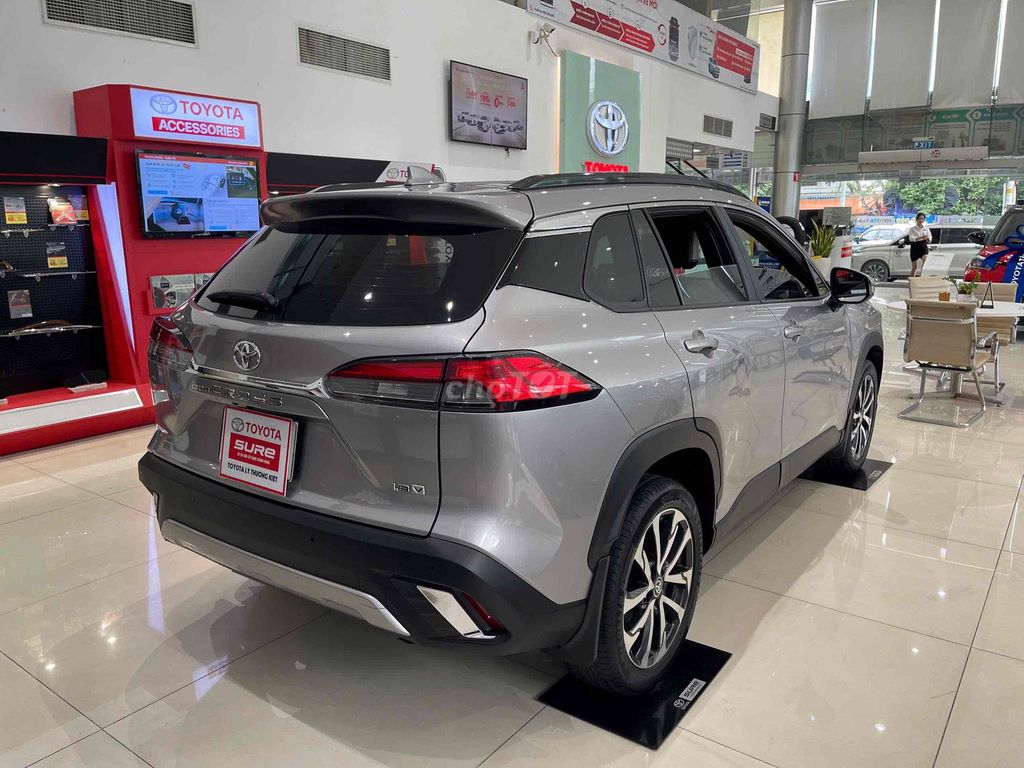Toyota Corolla Cross 2020 1.8V 36.000km Bạc. Mua bán Ô tô tại Quận Tân Phú Tp Hồ Chí Minh được đăng bởi TRƯƠNG THANH TUYỀN hình 5