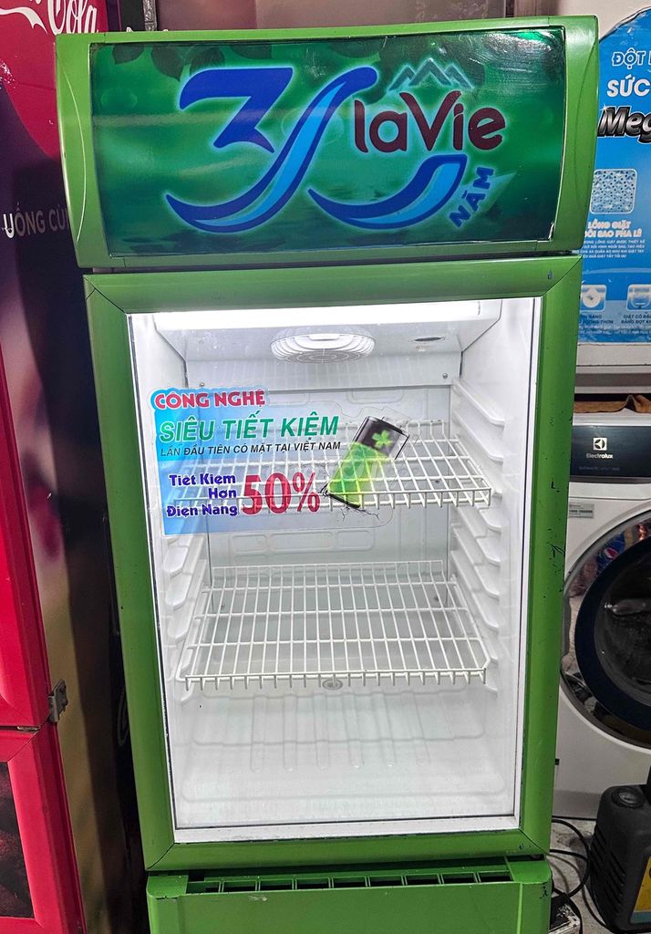 Tủ mát Sanaky 150L làm lạnh tốt. Mua bán Tủ lạnh tại Quận 7 Tp Hồ Chí Minh được đăng bởi  Điện Lạnh Dương hình 1