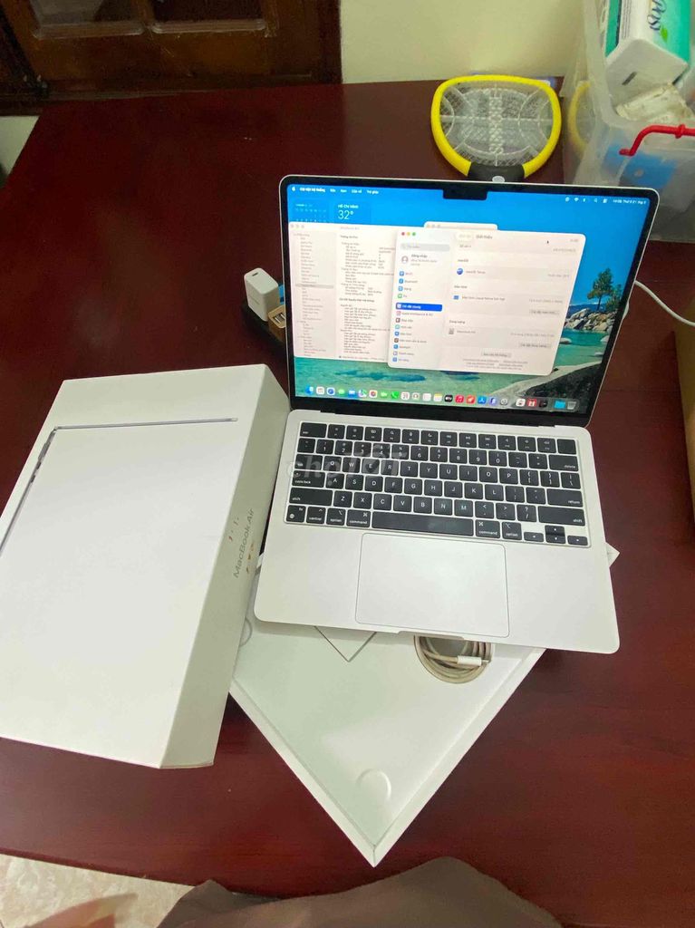 Apple MacBook Air M2 8GB/256GB Star Đã sử dụng. Mua bán Laptop tại Quận Cầu Giấy Hà Nội được đăng bởi Minh Khuê hình 1