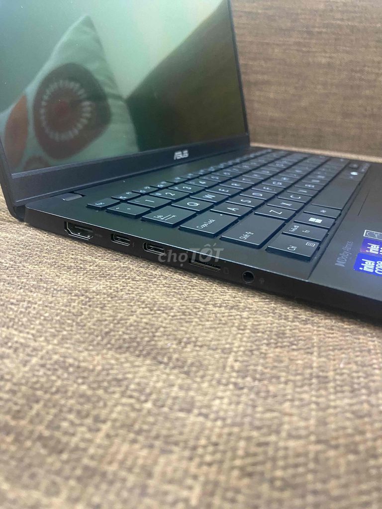 ASUS Vivobook S14 Q423SA-U5512,Ultra 5,OLED FHDđẹp. Mua bán Laptop tại Quận 10 Tp Hồ Chí Minh được đăng bởi Mr Vũ hình 2
