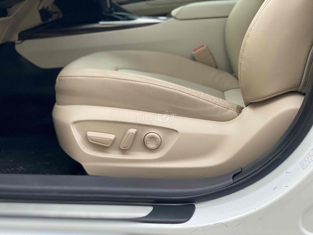Toyota Camry 2021 2.5Q - 63000 km VAT 100%. Mua bán Ô tô tại Quận Bình Thạnh Tp Hồ Chí Minh được đăng bởi Toyota Sure hình 10