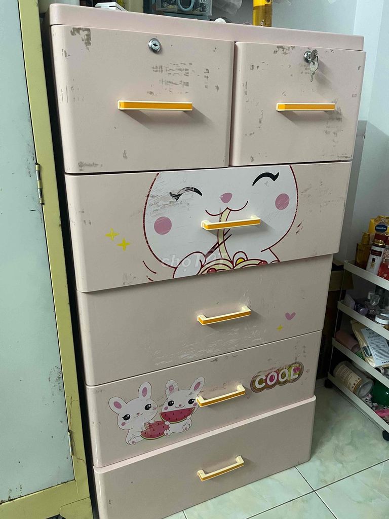 Tủ nhựa Hồng siêu to khổng lồ. Mua bán Tủ, kệ gia đình tại Quận Gò Vấp Tp Hồ Chí Minh được đăng bởi Trang Sing Hi hình 1