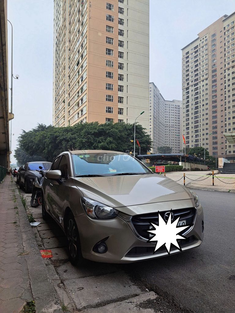 Mazda 2 Vàng cát. Mua bán Ô tô tại Quận Hà Đông Hà Nội được đăng bởi Lê Thanh Tài hình 3