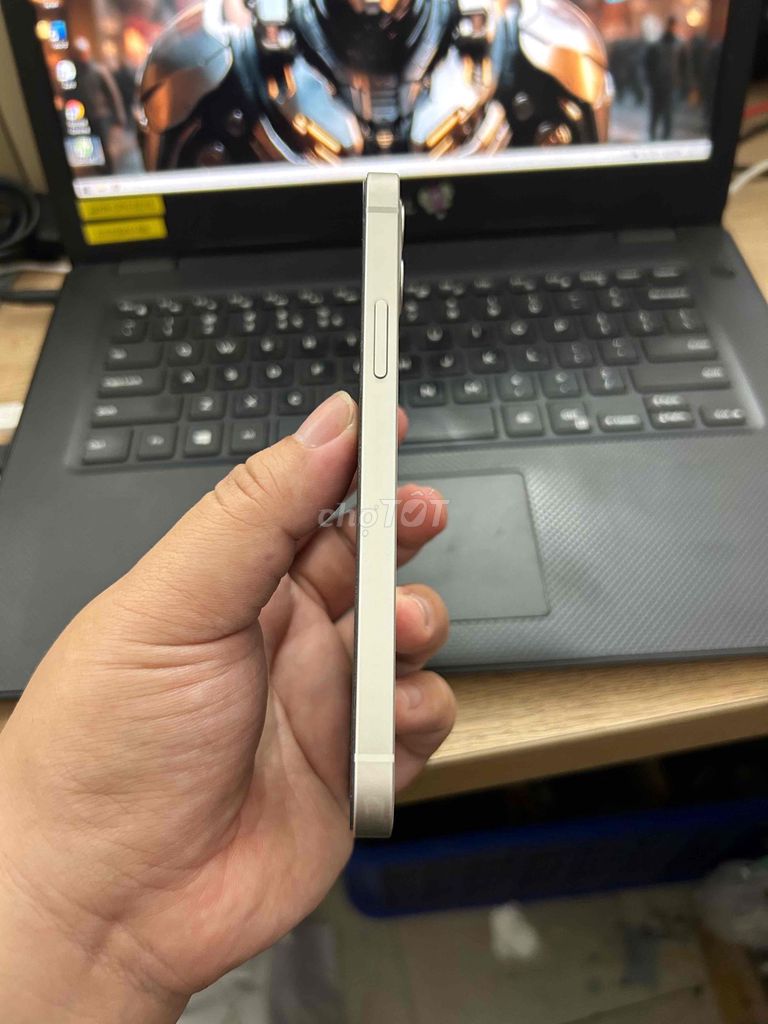 Apple iPhone 12 128GB Trắng. Mua bán Điện thoại tại Huyện Thanh Trì Hà Nội được đăng bởi giang hình 1