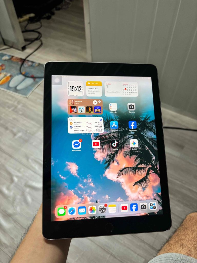 Apple iPad Gen 6 32GB Xám. Mua bán Máy tính bảng tại Thành phố Long Khánh Đồng Nai được đăng bởi Minh Quân hình 1
