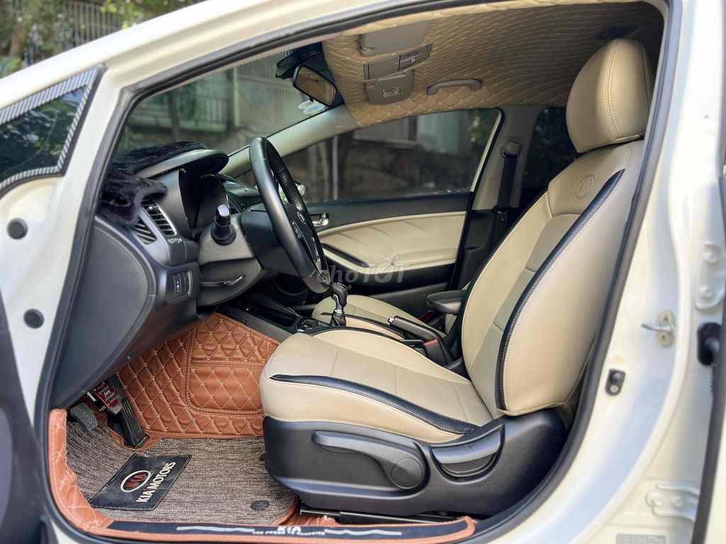 KIA Cerato 2018 1.6MT 80000 km. Mua bán Ô tô tại Thành phố Thuận An Bình Dương được đăng bởi Thành Nam hình 4