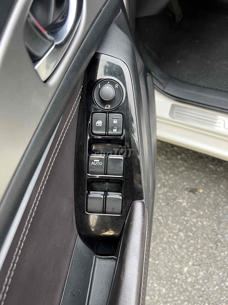 MAZDA 3 1.5AT FL 2018 CỰC CHẤT MÁY ZIN 100% 1 CHỦ. Mua bán Ô tô tại Quận Bình Tân Tp Hồ Chí Minh được đăng bởi UY TÍN CHẤT LƯỢNG HÀNG ĐẦU hình 8