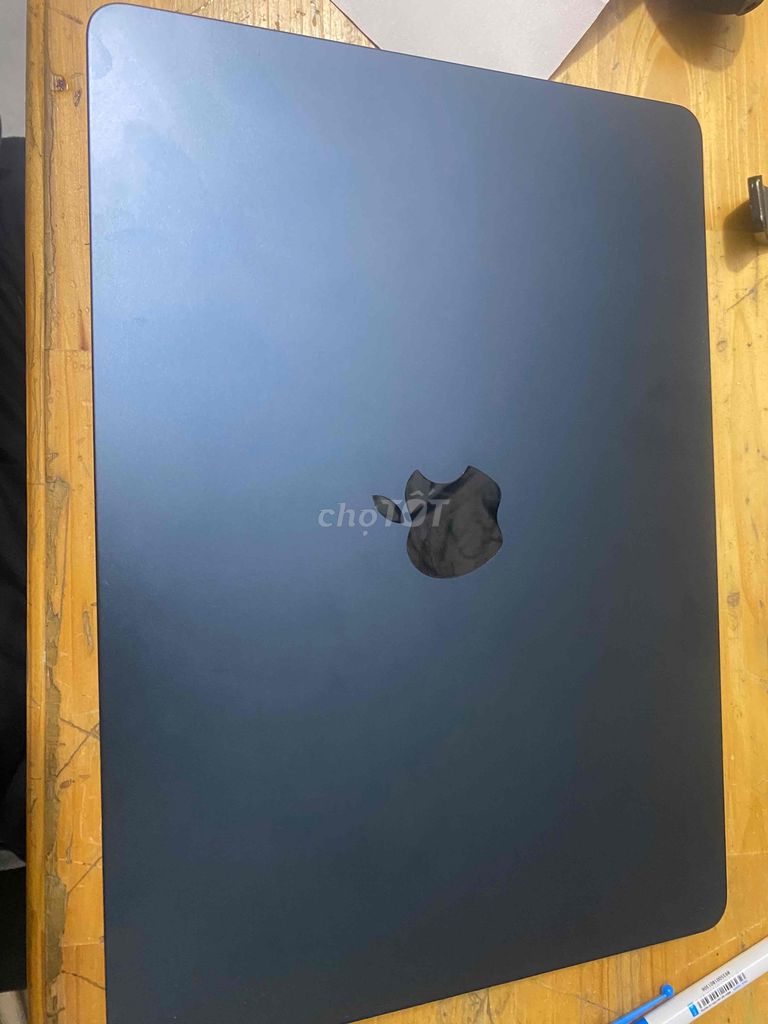 MacBook Air M2 (Đã sử dụng) - Giá tốt!