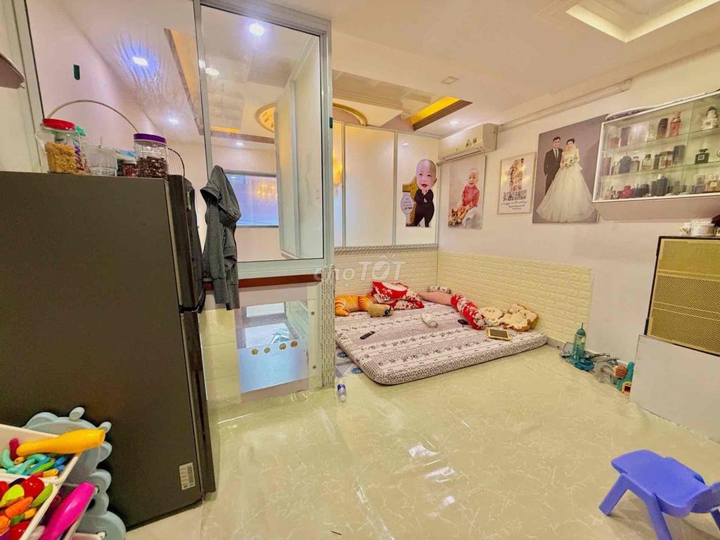 NHÀ ĐẸP 5 TẦNG HẺM XE HƠI PHẠM VĂN CHIÊU P14 GÒ VẤP CHỈ 7TỶ9 CÒN TL