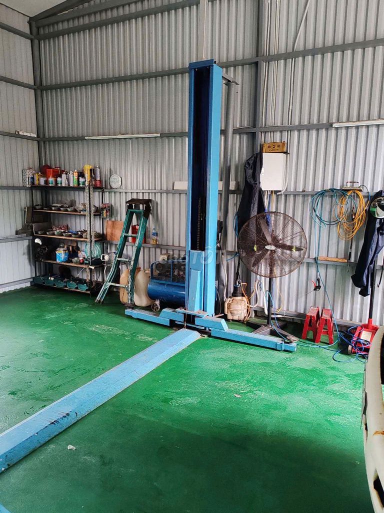 Bán Giàn Nâng ô tô, còn mới, sử dụng vài lần 18 tr. Mua bán Phụ tùng xe tại Quận Hải Châu Đà Nẵng được đăng bởi Minh hình 5