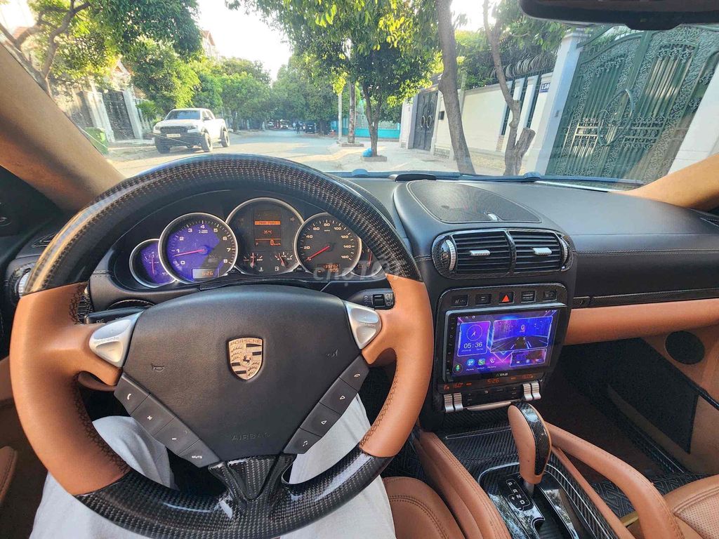 Porsche Cayenne 2008 4.8 v số 142000 giá rẻ nhất. Mua bán Ô tô tại Quận 8 Tp Hồ Chí Minh được đăng bởi do cong hình 6