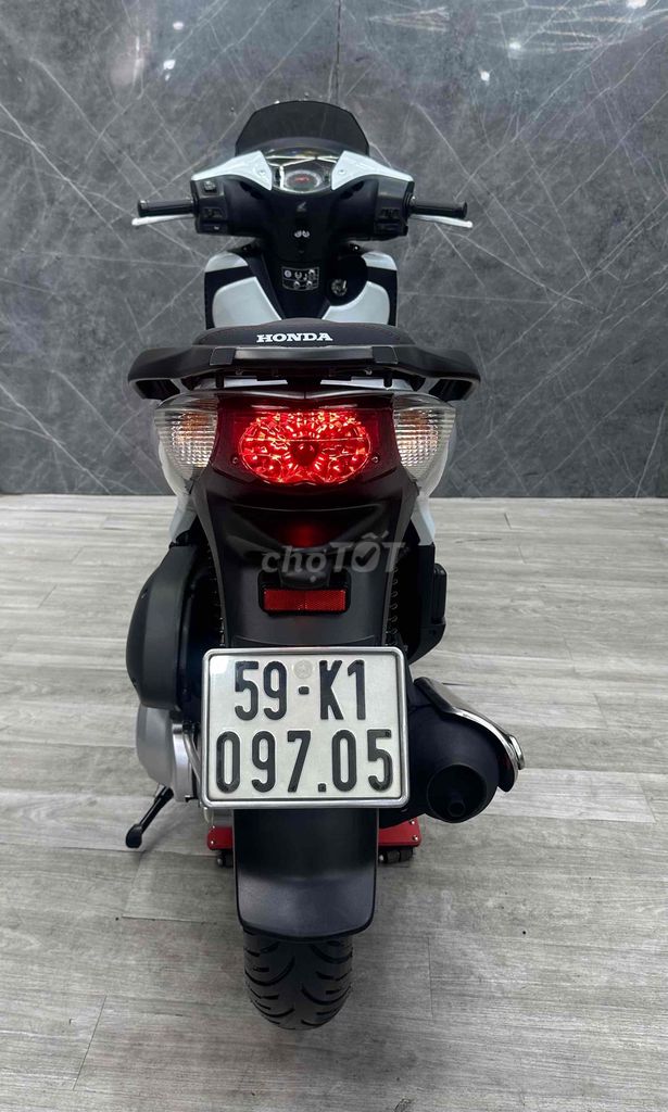 Honda SH Italy 2010 150i SM103