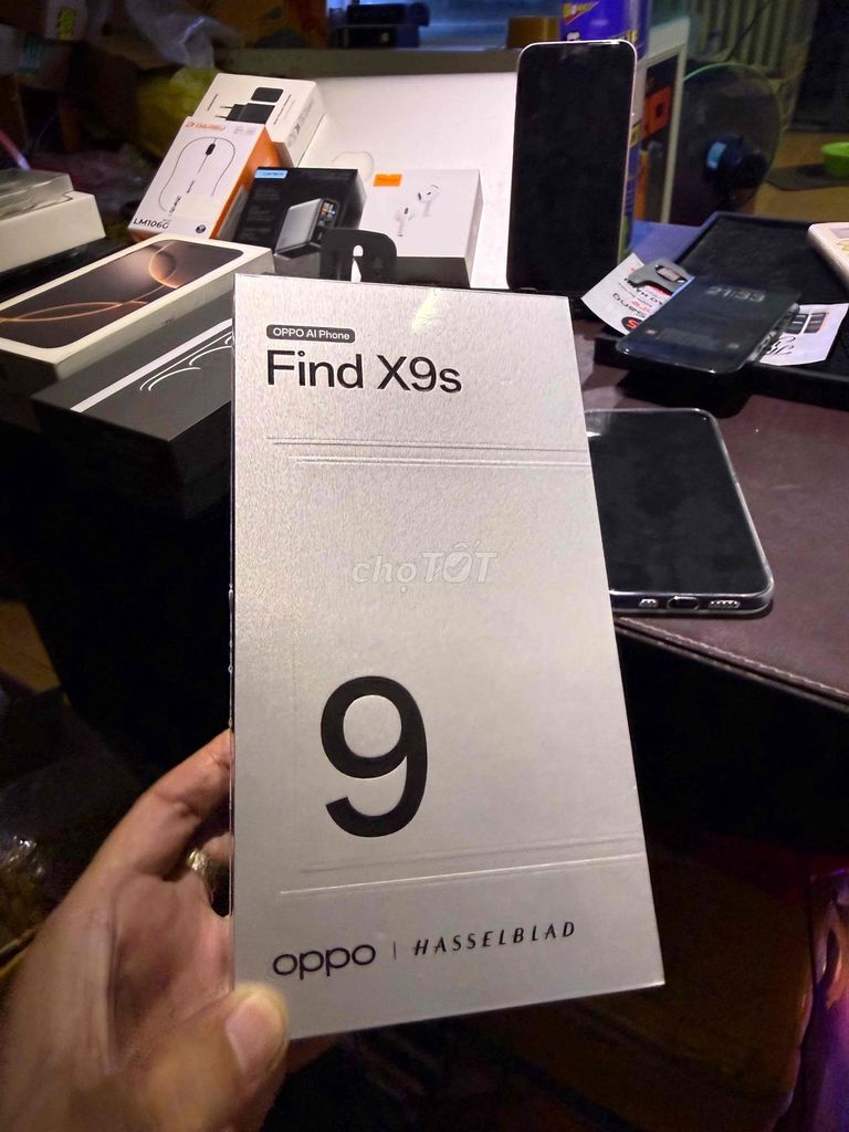 Oppo Find X9s 256GB Mới nguyên seal. Mua bán Điện thoại tại Quận Tân Phú Tp Hồ Chí Minh được đăng bởi Minh Sang Store Góp Bao Nợ Xấu hình 1