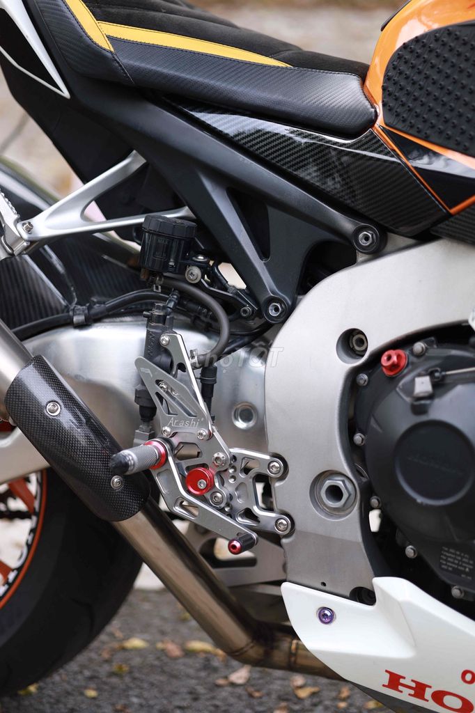 Honda CBR1000RR Repsol 2015 Model 2015. Mua bán Xe máy tại Quận Gò Vấp Tp Hồ Chí Minh được đăng bởi Hồng Brixton hình 5
