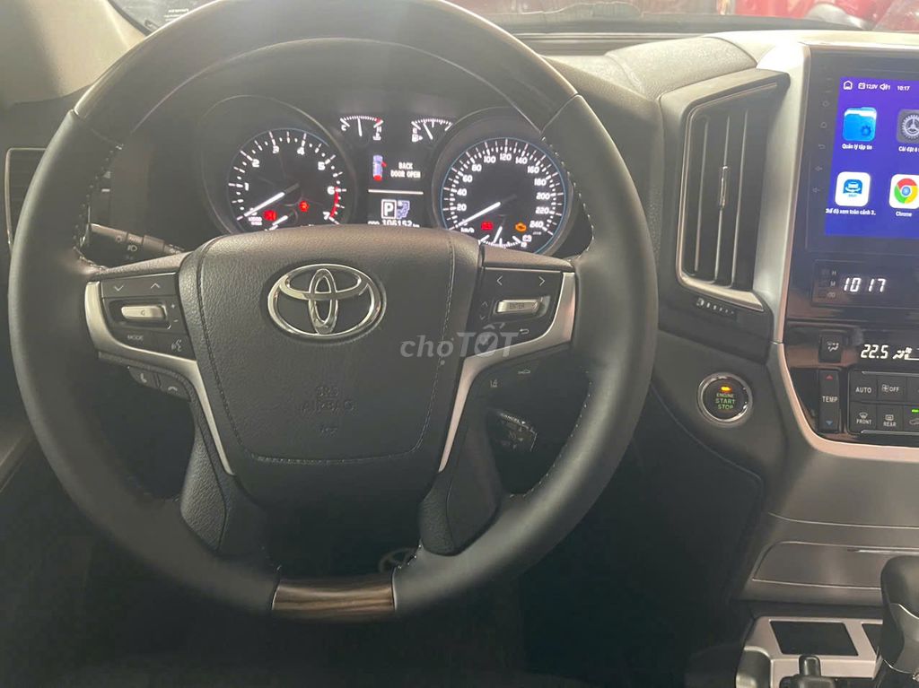 toyota Land Cruiser đơi 2016 nhâp my ban 4.6. Mua bán Ô tô tại Quận Hà Đông Hà Nội được đăng bởi Vinh  hình 9