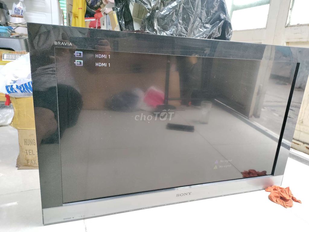 Tivi Sony Bravia 32EX300 màn hình bị đổ bóng. Mua bán Tivi, Âm thanh tại Quận 4 Tp Hồ Chí Minh được đăng bởi Trường  hình 1