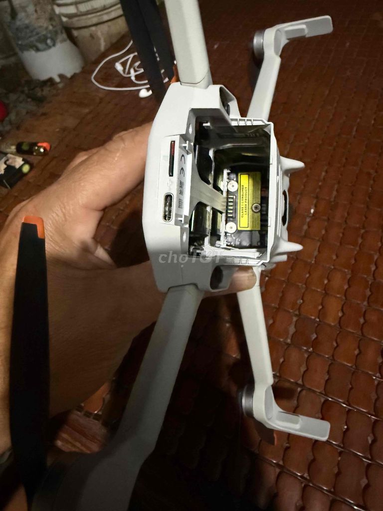 Flycam Mini 4 Pro Trắng Đã sử dụng. Mua bán Máy ảnh, Máy quay tại Huyện Đầm Dơi Cà Mau được đăng bởi Nam Quoc hình 1