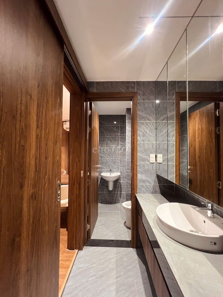 Bright 2-bedroom apartment in Vista Residence near Lotte Mart — photo 8