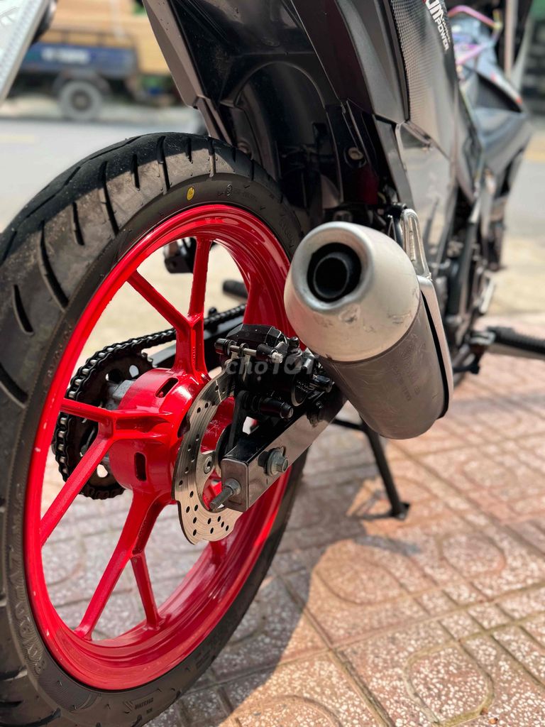 Suzuki Satria 2020 Đen Đỏ Zin êm. Mua bán Xe máy tại Thành phố Dĩ An Bình Dương được đăng bởi Trần Trọng hình 9