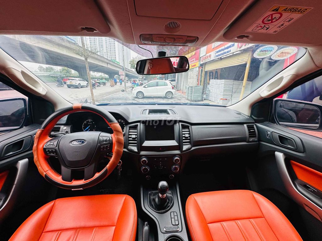 Ford Ranger 2020 Số sàn 70.000 km. Mua bán Ô tô tại Quận Hoàng Mai Hà Nội được đăng bởi anh Biên hình 12