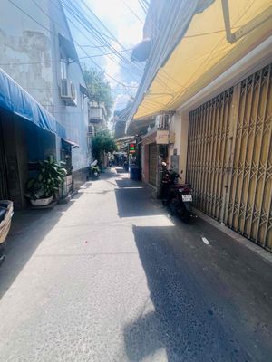 Аренда · 2 комн. · 72 м² · Quận 7, ул. Đường Trần Xuân Soạn