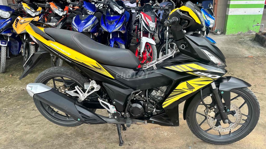 Honda Winner 150 vàng đen 2018 ( hỗ trợ góp )