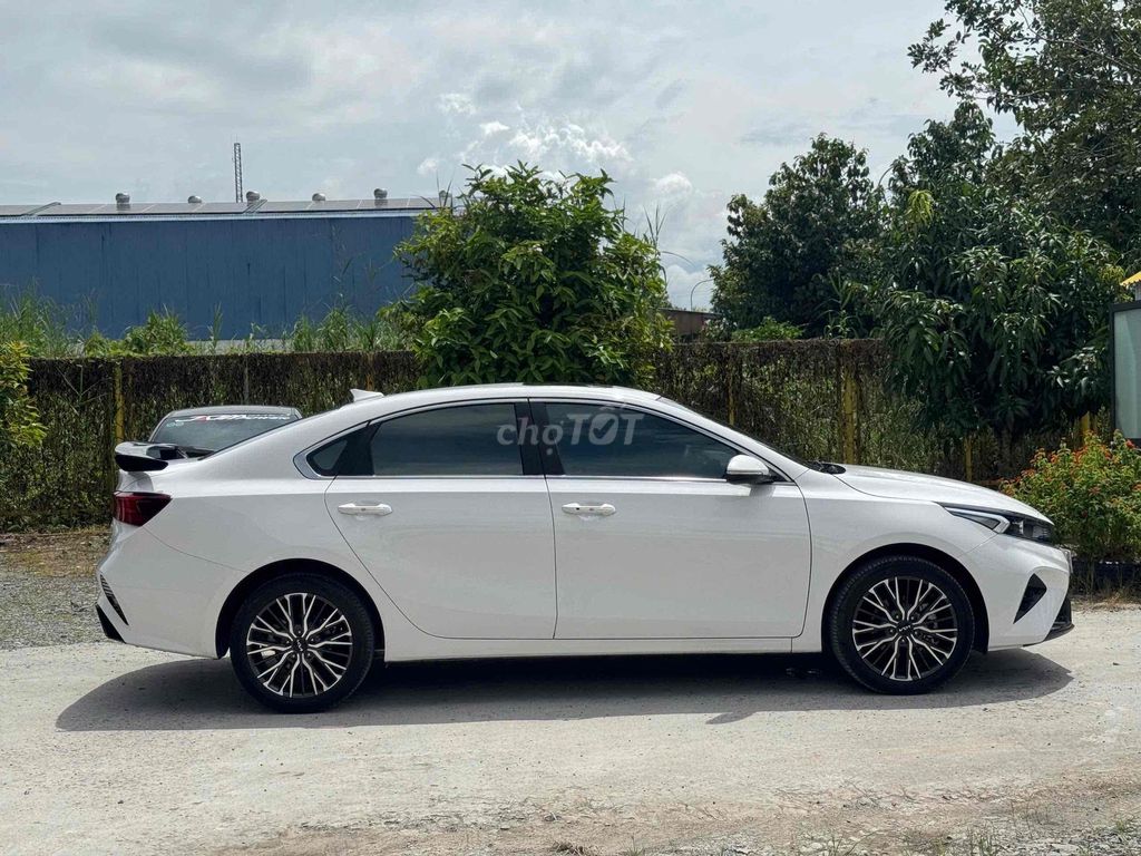 Kia K3 2024 Luxury 1.6 AT Chỉ Từ 170Tr Nhận Xe. Mua bán Ô tô tại Quận Cái Răng Cần Thơ được đăng bởi Chuyên Mua Bán Ô Tô Qua Sử Dụng Carpla Cần Thơ hình 7