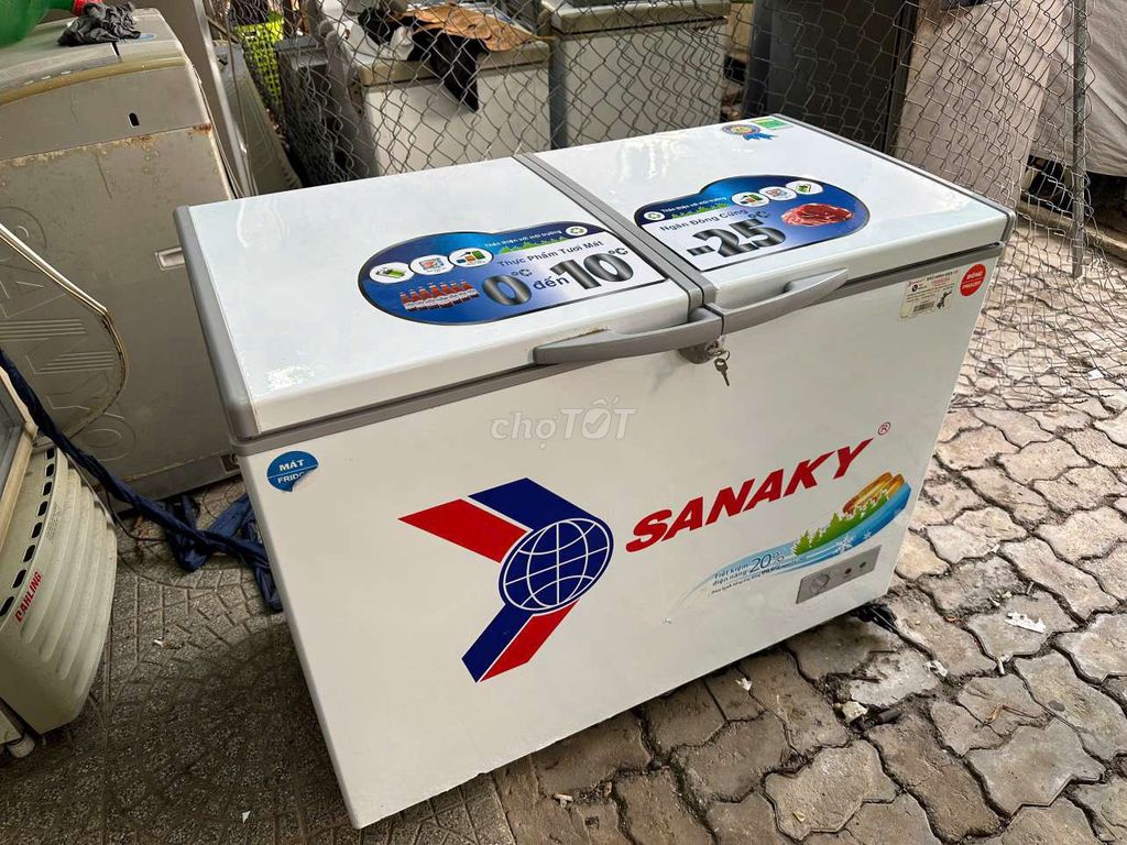 Tủ đông mát Sanaky 250L Trắng đã sử dụng. Mua bán Tủ lạnh tại Quận Thanh Khê Đà Nẵng được đăng bởi ĐIỆN MÁY QUỐC KHÁNH  hình 1