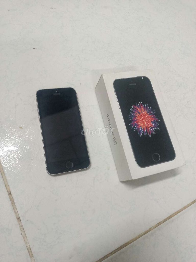 Apple iPhone SE Bạc iOS 15.8.8. Mua bán Điện thoại tại Huyện Bình Chánh Tp Hồ Chí Minh được đăng bởi Quốc hình 1