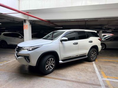 Toyota Fortuner 2.8 máy dầu 2019 Trắng Indo