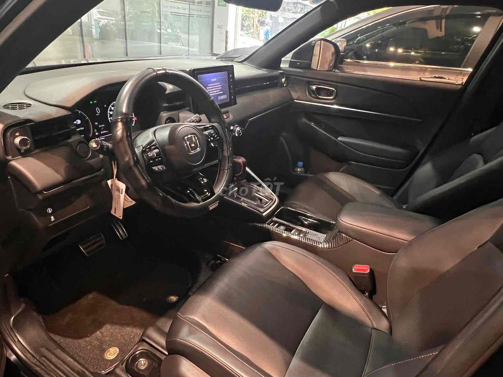 Honda HRV RS 2024- 19600 km, Ngân hàng vay 70% gia. Mua bán Ô tô tại Quận 7 Tp Hồ Chí Minh được đăng bởi SHOWROOM HONDA ÔTÔ QUẬN 7 hình 6