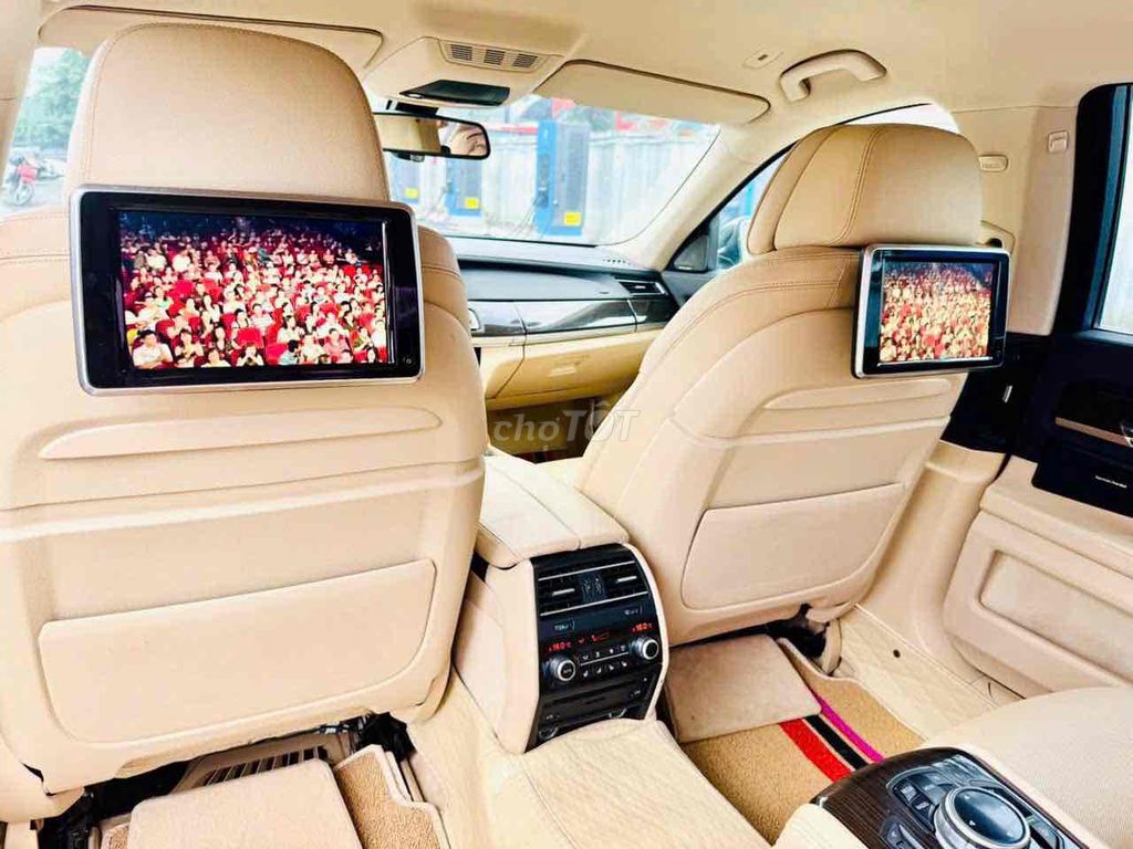 BMW 7 Series 750Li - LCi - V8-4.4L- 2bitubos -2015. Mua bán Ô tô tại Quận Long Biên Hà Nội được đăng bởi Long hình 18