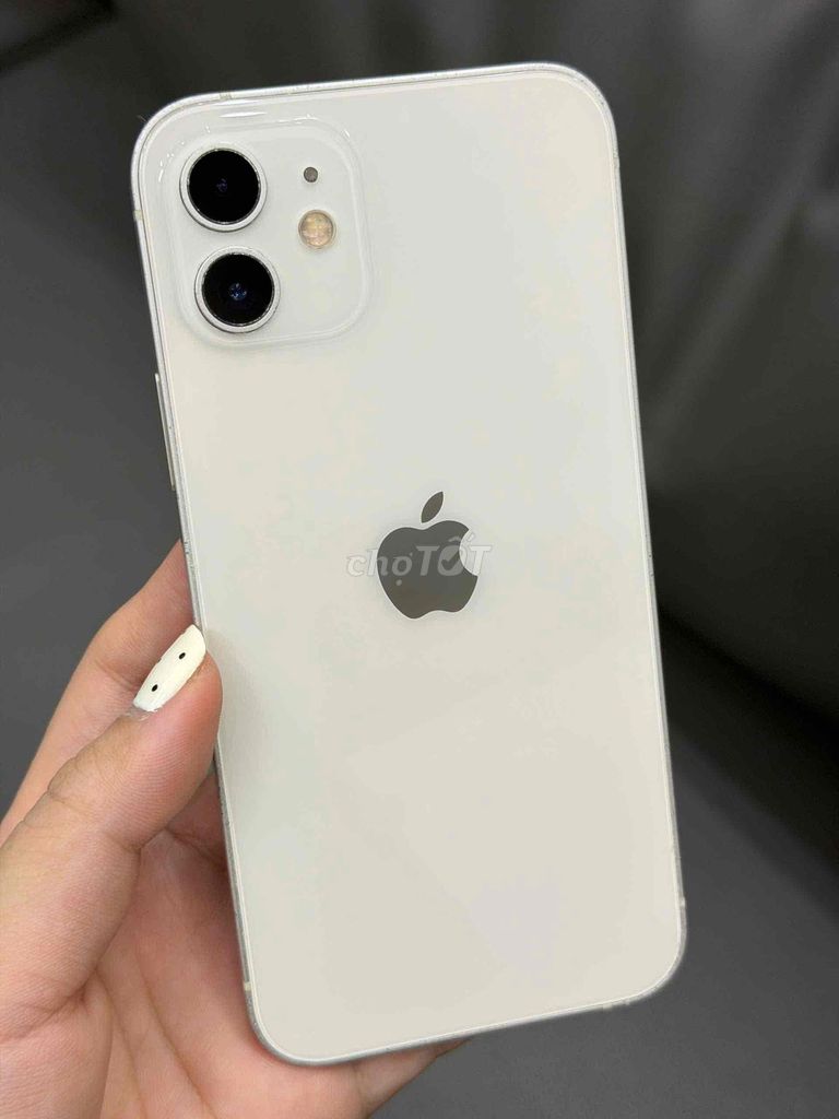 iPhone 12 64GB Trắng Qte Màn zin Main Zin 580. Mua bán Điện thoại tại Quận Ninh Kiều Cần Thơ được đăng bởi Thái Mobile hình 1