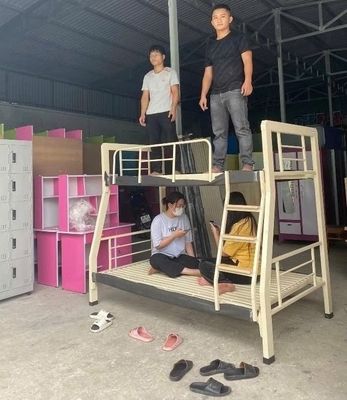 GiườNNg Sắt 2 TầNNg Thông MinHH & Đa Chức NăNGG.. Mua bán Giường, chăn ga gối nệm tại Quận 4 Tp Hồ Chí Minh được đăng bởi Nội Thất Gia Đình Văn Phòng