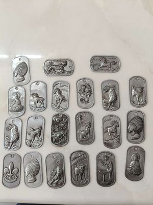 Thẻ bài nghệ nhân trạm trỗ thủ công. Mua bán Sở thích khác tại Quận Bình Thạnh Tp Hồ Chí Minh được đăng bởi đặng phúc thiện