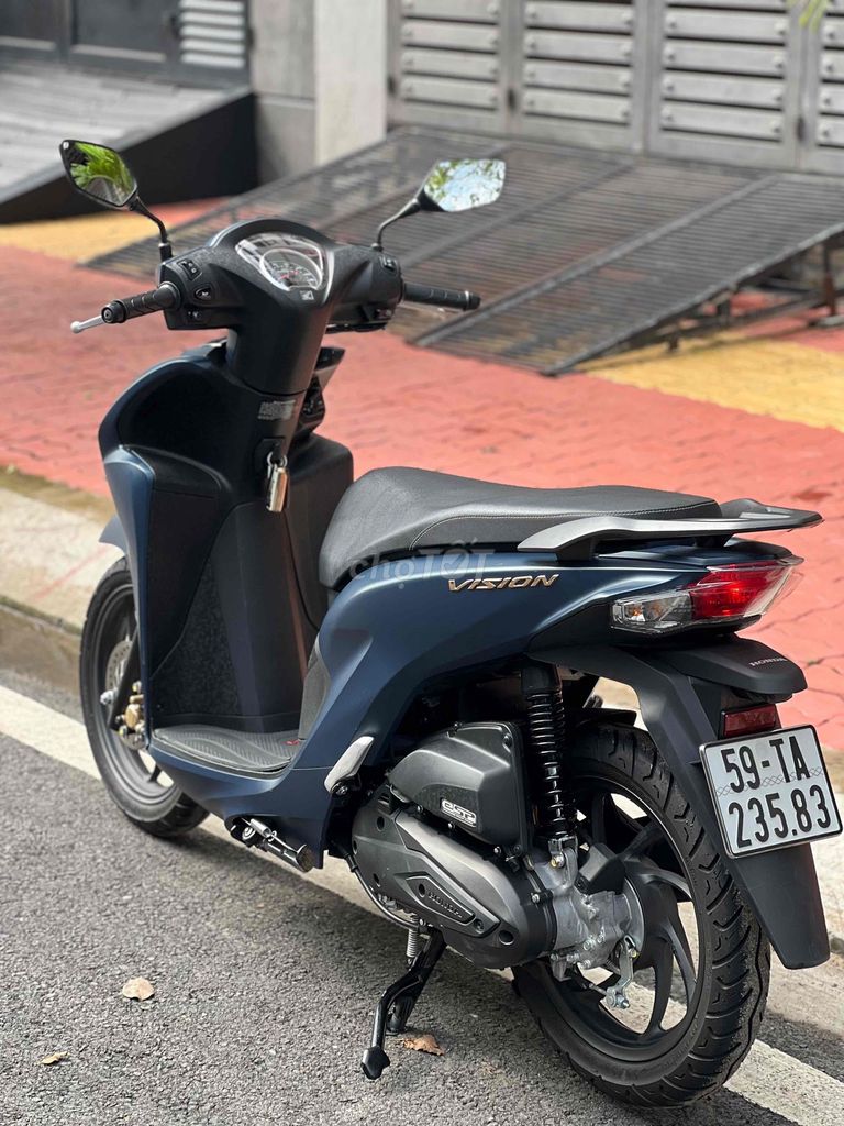 Vision 2024 rẻ hơn xe mới 10tr. Bstp bản đặc biệt.. Mua bán Xe máy tại Huyện Bình Chánh Tp Hồ Chí Minh được đăng bởi Huy hình 4