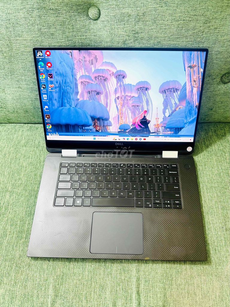 Dell Precision 5530 4K 2in1 i7/16/512/VGA