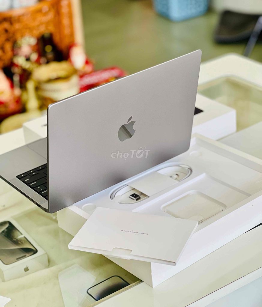 MacBook Pro 14” M1 Pro – Like New Full Box sạc ít
