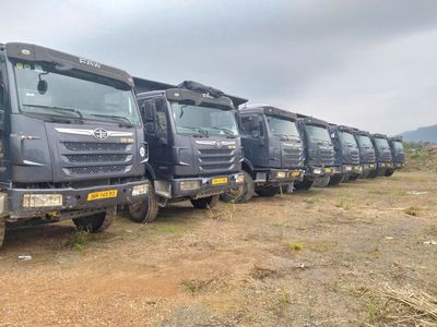 Cty cần thanh lý xe. Mua bán Ô tô tại Thị xã Nghi Sơn Thanh Hóa được đăng bởi Lê Tuấn Anh