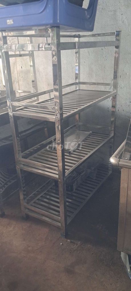 Kệ công nghiệp Inox 4 tầng. Mua bán Tủ, kệ gia đình tại Quận Tân Bình Tp Hồ Chí Minh được đăng bởi A bùi hình 1