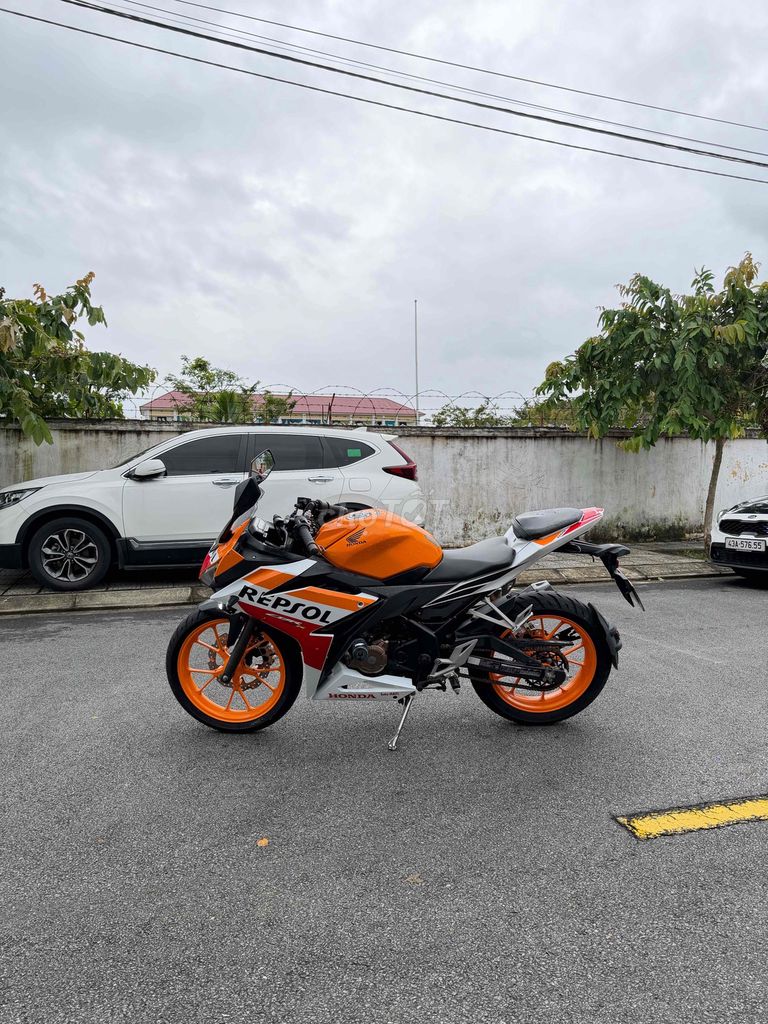 Honda CB150R Cam Trắng Đen Đã sử dụng. Mua bán Xe máy tại Quận Thanh Khê Đà Nẵng được đăng bởi Ku Tý hình 4