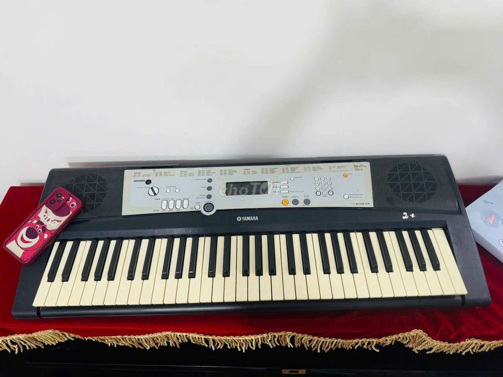 Sale sale sale organ Yamaha psr-e203