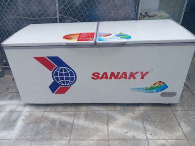 Thanh lý tủ đông Sanaky 860 lít giàn đồng