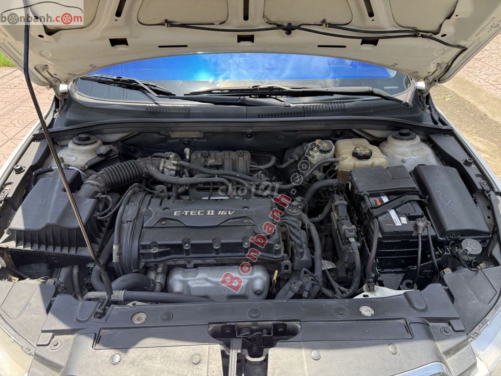 Chevrolet Cruze LT 1.6L 2017 - 252 Triệu. Mua bán Ô tô tại Huyện Bàu Bàng Bình Dương được đăng bởi Cậu Út hình 3