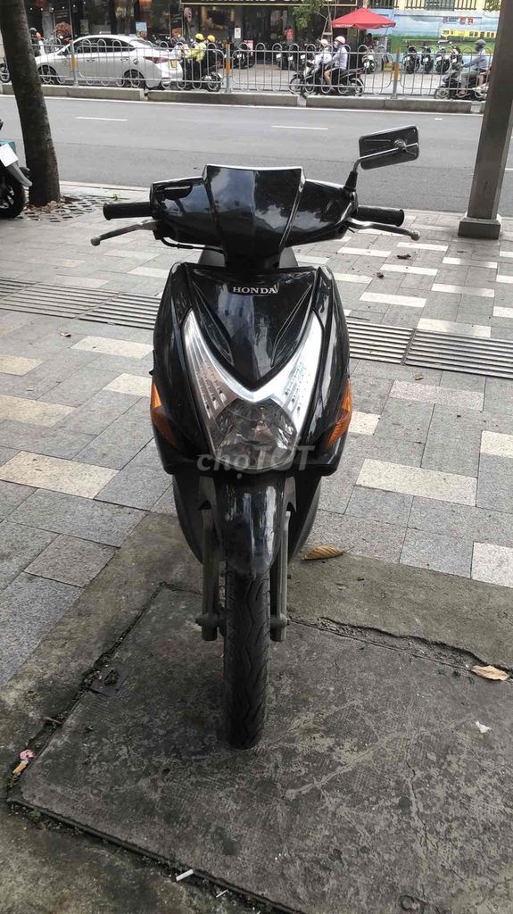 bán xe hondaa click 2013. Mua bán Xe máy tại Quận 1 Tp Hồ Chí Minh được đăng bởi Quoc Minh hình 4