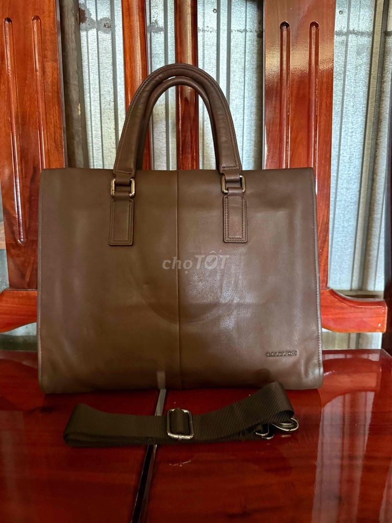 Cặp da công sở Goldlion authentic. Mua bán Túi xách tại Thành phố Long Xuyên An Giang được đăng bởi Duy 2hand   Da lô là  0 ba 2 sáu 054115 hình 1