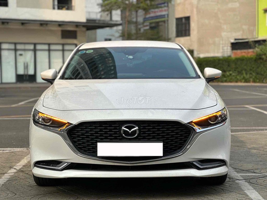 Mazda 3 2023 LUXURY lướt 12.000km sơn zin 100%