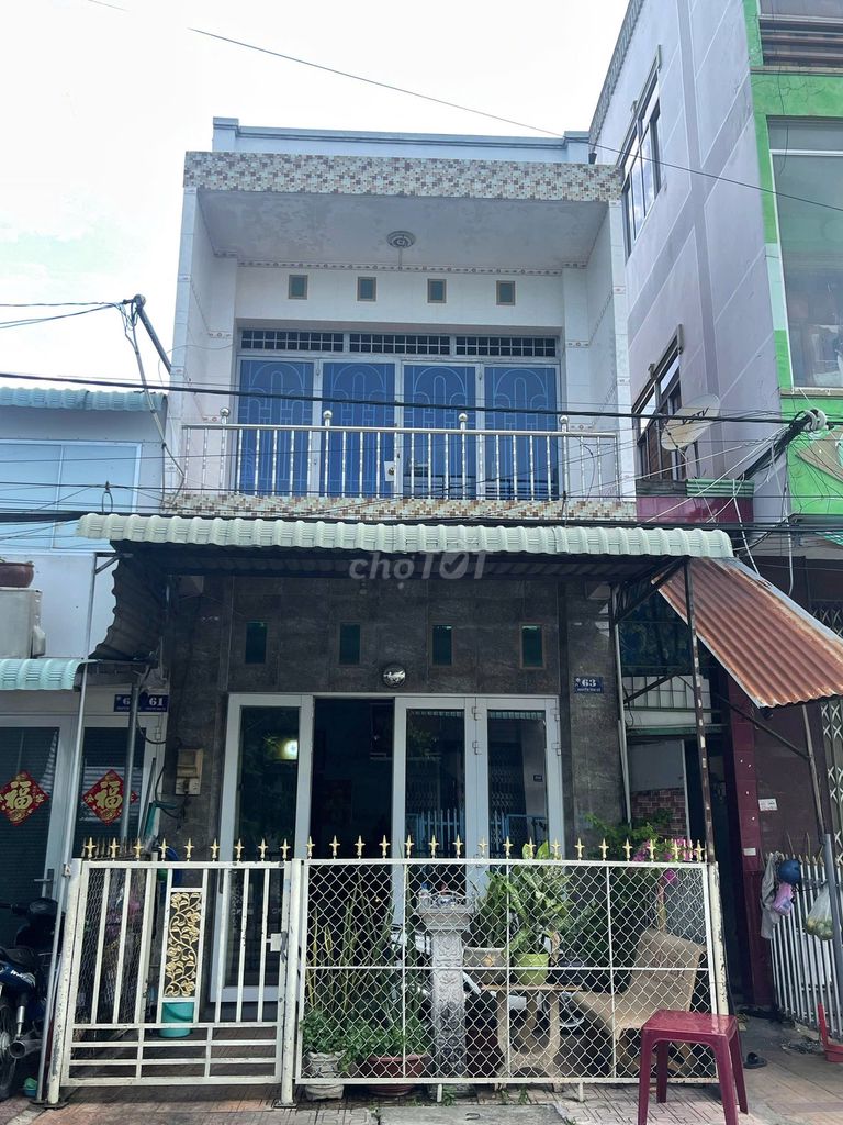 Bán nhà trung tâm 1 tỷ 8