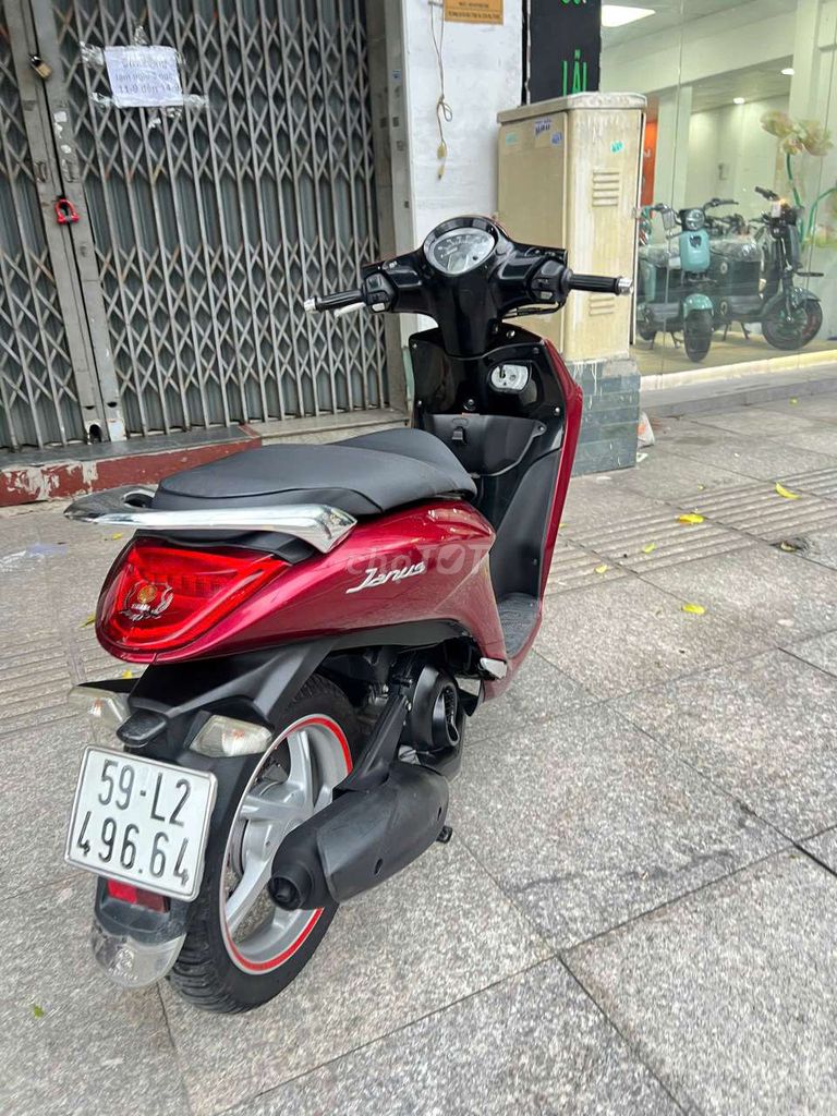 Yamaha janus 2018 mới 90% Bstp chính chủ. Mua bán Xe máy tại Quận Tân Phú Tp Hồ Chí Minh được đăng bởi Tuanduy hình 4